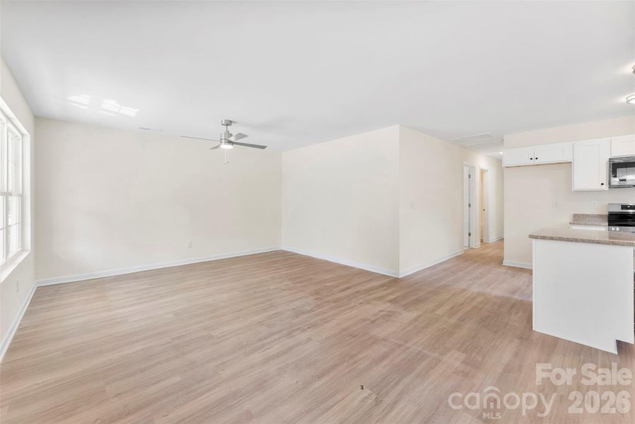 Spacious, unfurnished interior of a new home in , Rock Hill (Image 13). Spacious, unfurnished interior of a new home in , Rock Hill (Image 13).