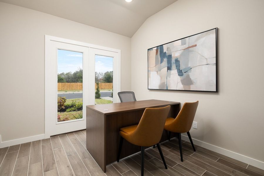 Representative furnished interior of a home built from the Tularosa by Hakes Brothers in The Heights at Riverbend II, Brownsville (Image 17).