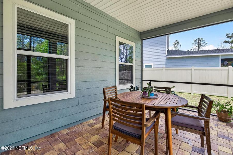Exterior details and patio area of a home in St Augustine Lakes, St. Augustine (Image 33).