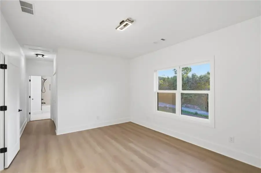 Spacious, unfurnished interior of a new home in , Cumming (Image 27).