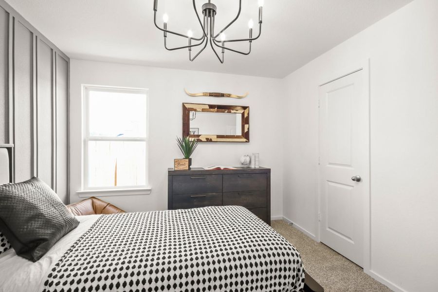 Furnished interior view inside a new home in Granger Pines, Conroe (Image 11).