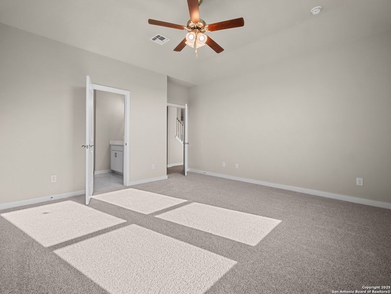 Spacious, unfurnished interior of a new home in Morgan Meadows, San Antonio (Image 13).