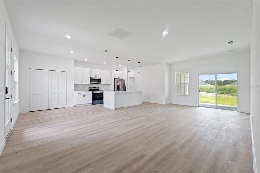 Spacious, unfurnished interior of a new home in , Ocala (Image 28). Spacious, unfurnished interior of a new home in , Ocala (Image 28).