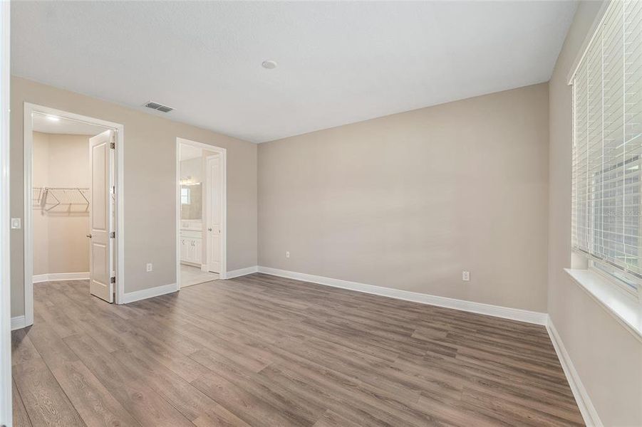 Spacious, unfurnished interior of a new home in , Ocala (Image 48).
