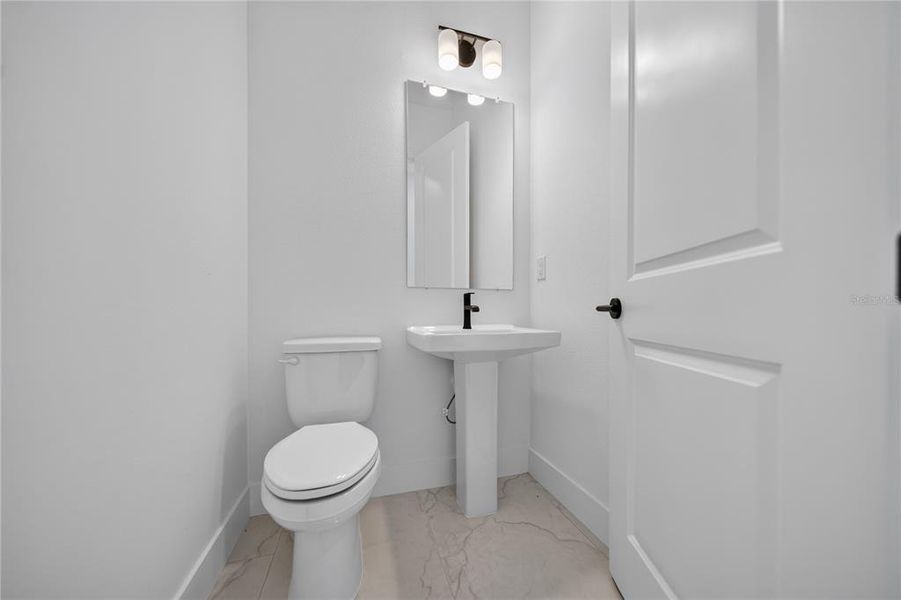 Furnished interior view inside a new home in Gracewater at Sarasota, Sarasota (Image 15).