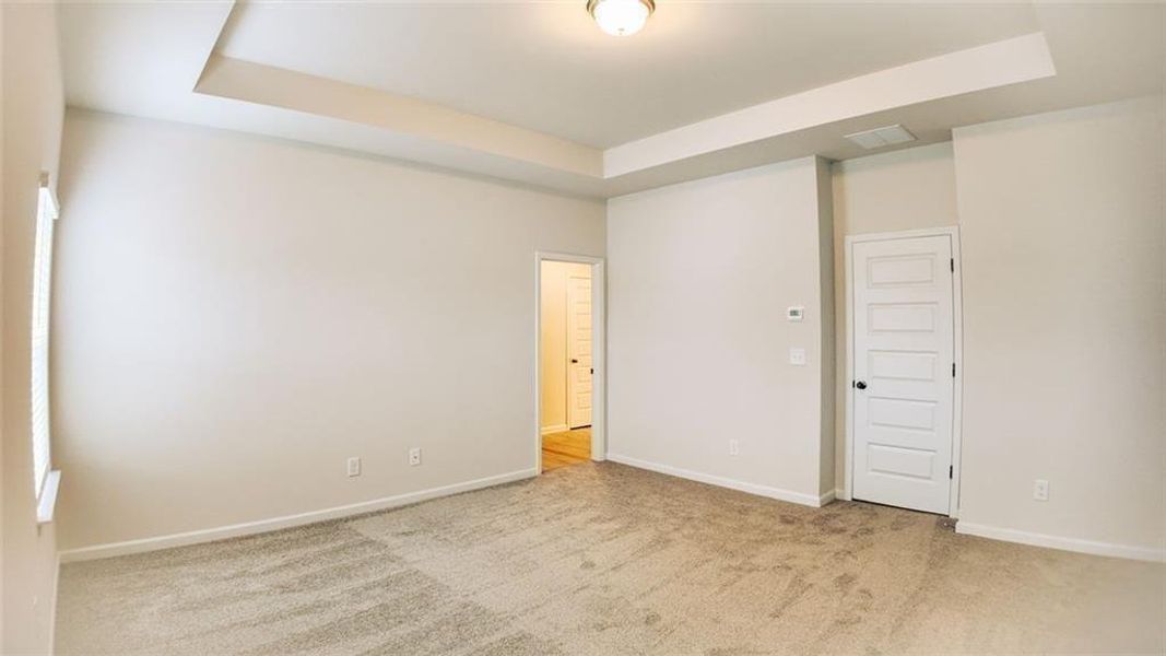 Spacious, unfurnished interior of a new home in Franklin Manor, Lawrenceville (Image 19).
