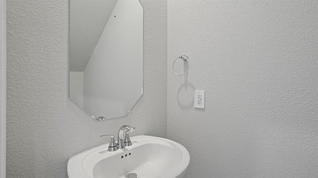 Photo is not of the actual home, but is an inspirational photo of builder’s model home and may depict options, furnishings, and/or decorator features that are not included. Photo is not of the actual home, but is an inspirational photo of builder’s model home and may depict options, furnishings, and/or decorator features that are not included.