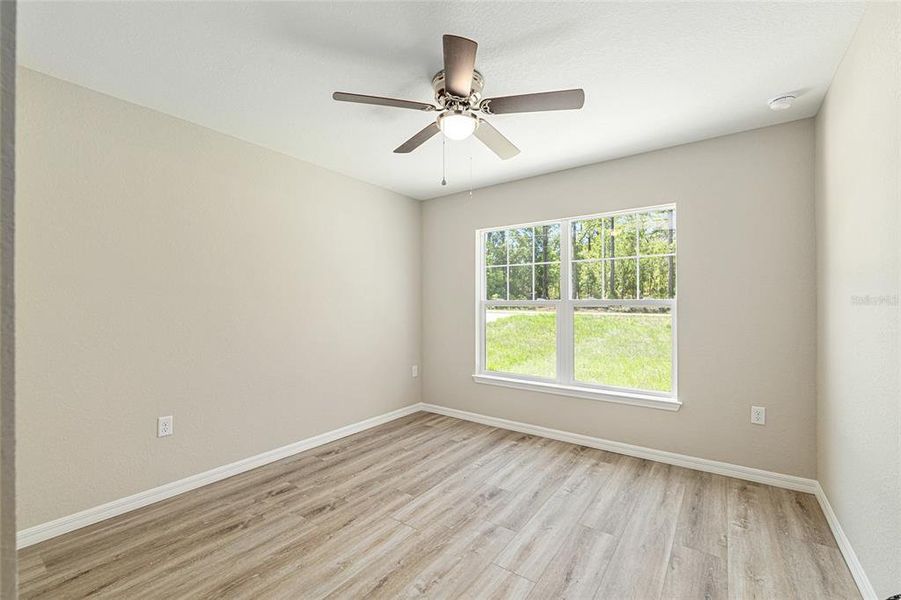 Spacious, unfurnished interior of a new home in , Dunnellon (Image 45).