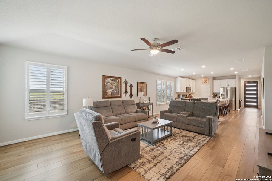 Furnished interior view inside a new home in Meyers Landing, New Braunfels (Image 22).