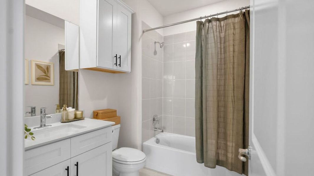 Representative furnished interior of a home built from the Saddlebrook by D.R. Horton in The Avenue, Allen (Image 18). Representative furnished interior of a home built from the Saddlebrook by D.R. Horton in The Avenue, Allen (Image 18).