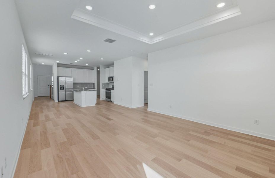 Spacious, unfurnished interior of a new home in Sunfield, Buda (Image 12). Spacious, unfurnished interior of a new home in Sunfield, Buda (Image 12).