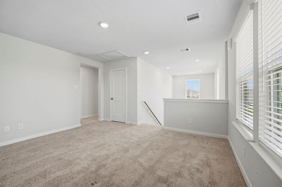 Spacious, unfurnished interior of a new home in Barrett Crossing, Crosby (Image 27).