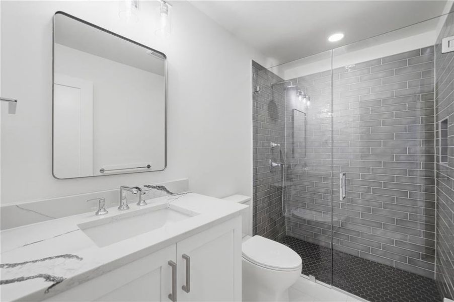 Furnished interior view inside a new home in , Roswell (Image 35).