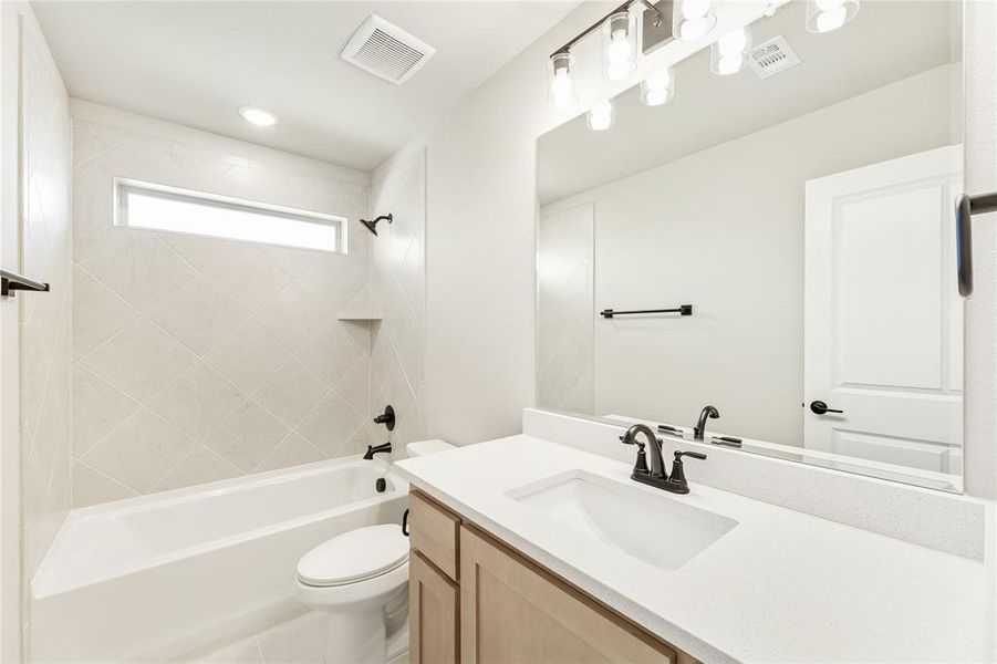 Furnished interior view inside a new home in The Oaks, Red Oak (Image 12).
