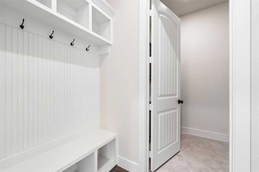 Spacious, unfurnished interior of a new home in Eagle Ridge Estates, Weatherford (Image 19).