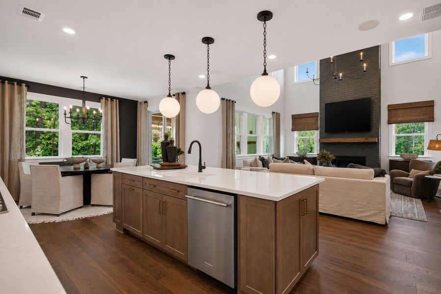 Representative furnished interior of a home built from the Newlyn by Pulte Homes in Windsor Court, Fayetteville (Image 11).