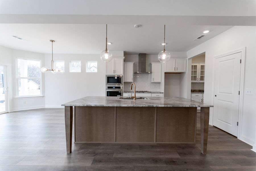 Furnished interior view inside a new home in Dorris Farm, White House (Image 8).
