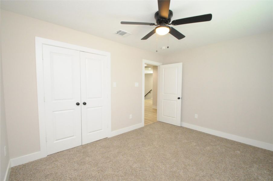 Spacious, unfurnished interior of a new home in , Houston (Image 29).