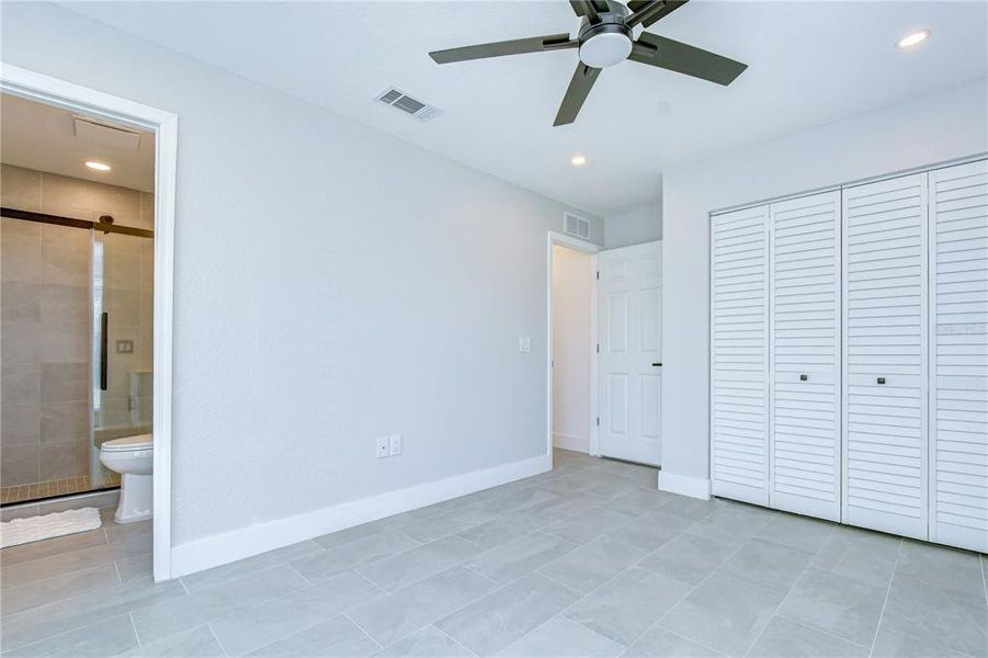 Spacious, unfurnished interior of a new home in , Bradenton (Image 10). Spacious, unfurnished interior of a new home in , Bradenton (Image 10).