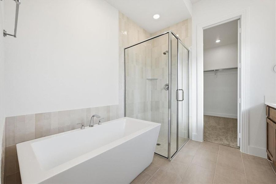 Furnished interior view inside a new home in Cambridge Crossing, Celina (Image 10).