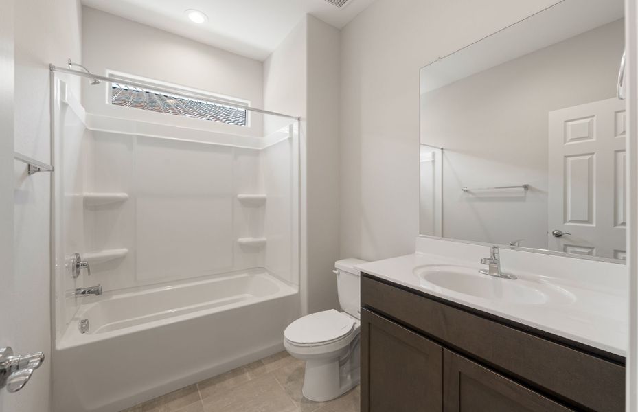 Furnished interior view inside a new home in El Cidro, Goodyear (Image 7).