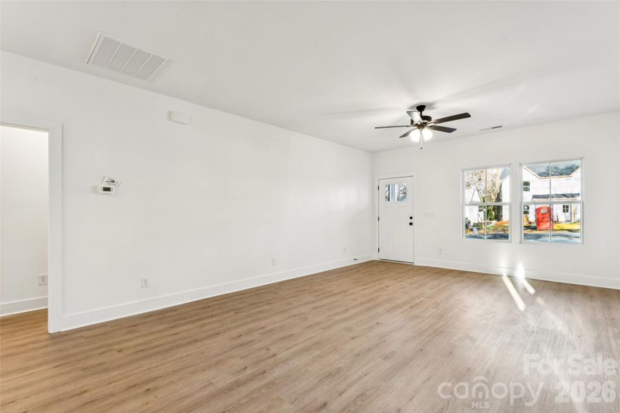 Spacious, unfurnished interior of a new home in , Spencer (Image 18).