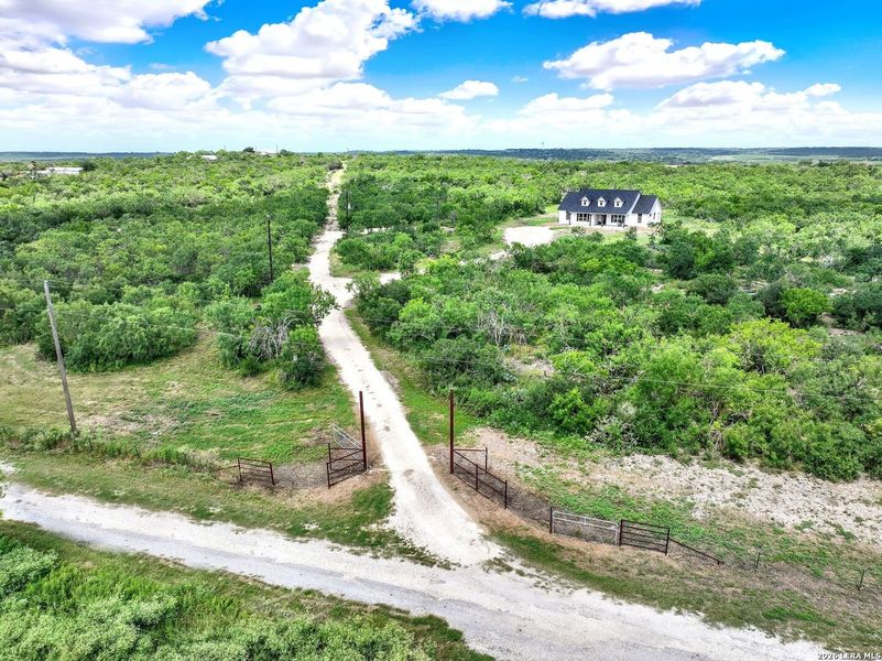 Natural landscape and outdoor views near in Castroville (Image 36). Natural landscape and outdoor views near in Castroville (Image 36).