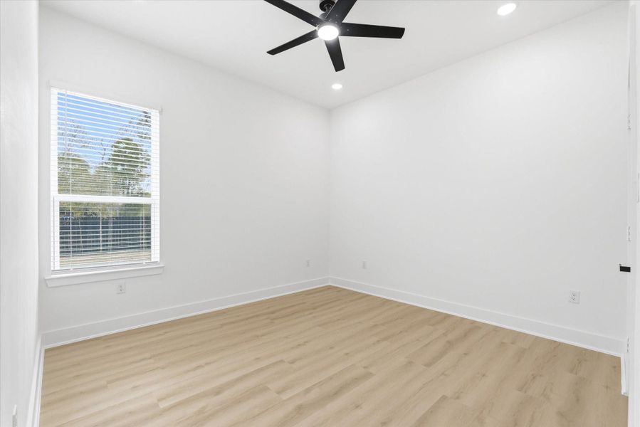 Spacious, unfurnished interior of a new home in , New Caney (Image 17).