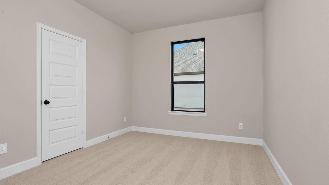 Spacious, unfurnished interior of a new home in Katy Court 70', Katy (Image 16). Spacious, unfurnished interior of a new home in Katy Court 70', Katy (Image 16).