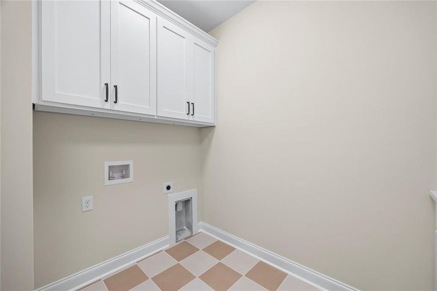 Spacious, unfurnished interior of a new home in , Monroe (Image 61). Spacious, unfurnished interior of a new home in , Monroe (Image 61).