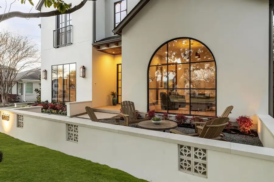 Exterior details and patio area of a home in , Dallas (Image 23).