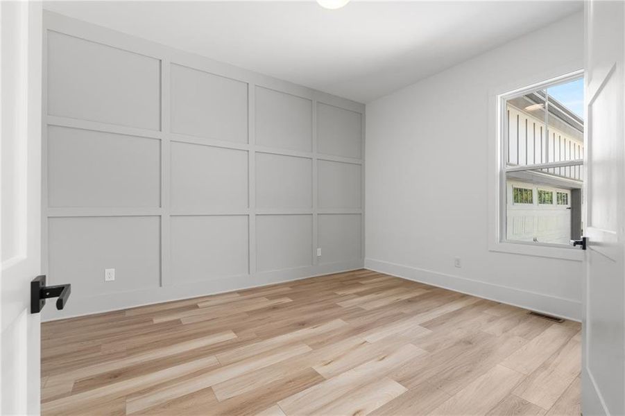 Spacious, unfurnished interior of a new home in , Jefferson (Image 38).