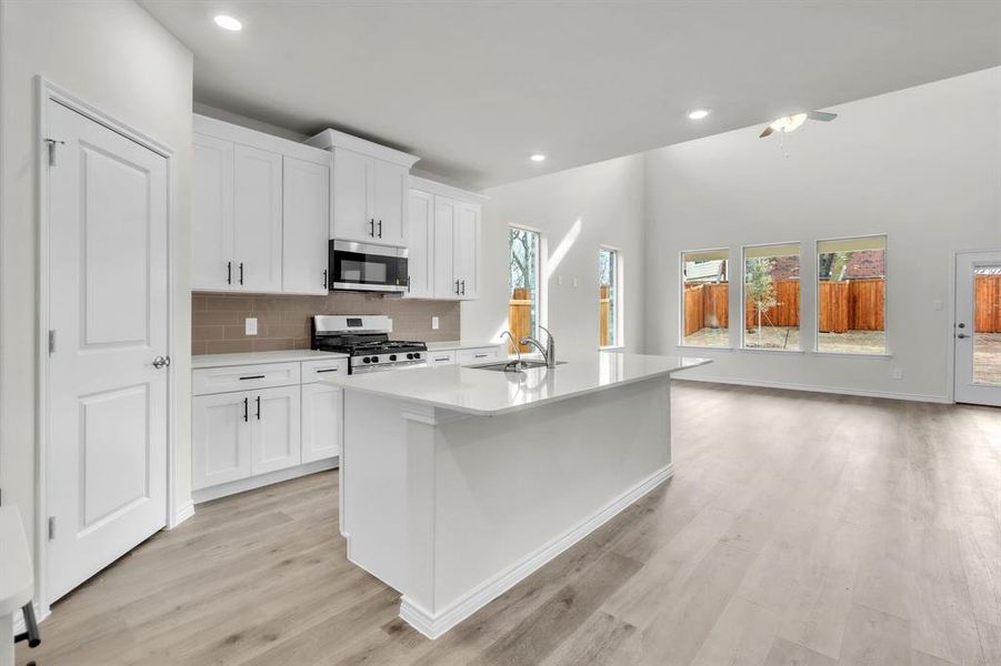 Furnished interior view inside a new home in The Landing at Hidden Lakes, McKinney (Image 9).