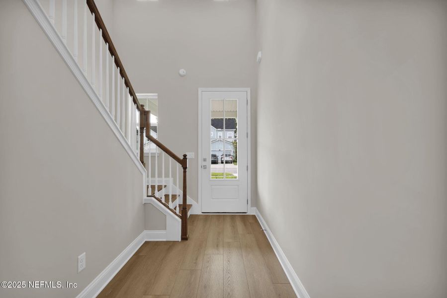 Spacious, unfurnished interior of a new home in Seabrook Village at Nocatee, Ponte Vedra (Image 36).