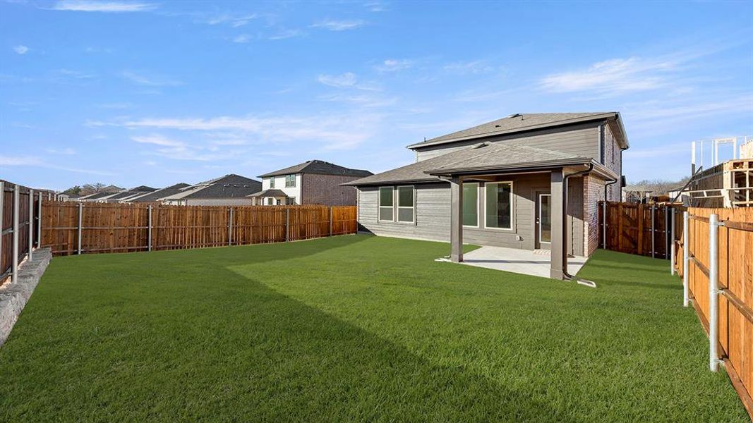 27. 2925 Kimberwick - Back (2)