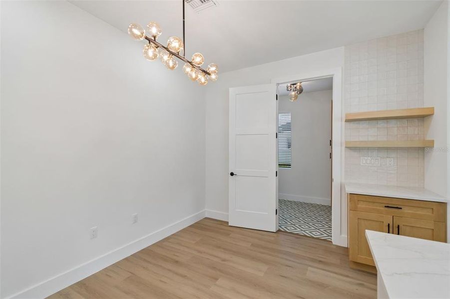 Spacious, unfurnished interior of a new home in , Tampa (Image 28). Spacious, unfurnished interior of a new home in , Tampa (Image 28).