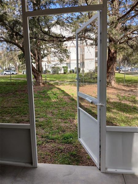 Exterior details and patio area of a home in , Gainesville (Image 20).
