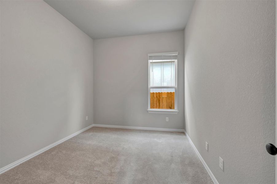 Spacious, unfurnished interior of a new home in Heritage, Dripping Springs (Image 9).