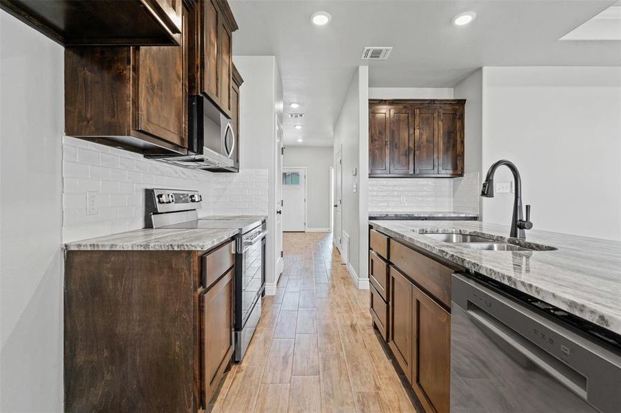 Furnished interior view inside a new home in , Granbury (Image 15).
