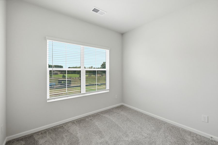 Spacious, unfurnished interior of a new home in Nichols Landing, Charlotte (Image 18).