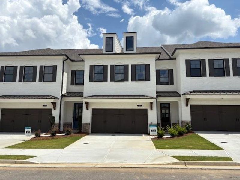 Image 62 of a home in Millcroft Townhomes.
