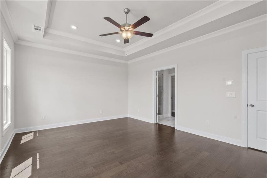 Spacious, unfurnished interior of a new home in Palisades Single Family, Cumming (Image 29).