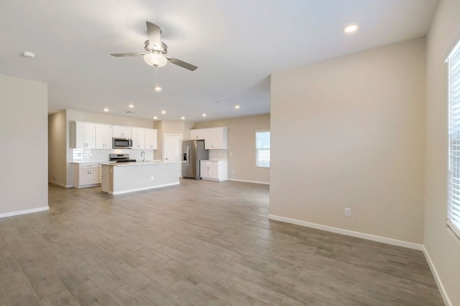 3br New Home in Maricopa, AZ. - Slide 8 3br New Home in Maricopa, AZ. - Slide 8