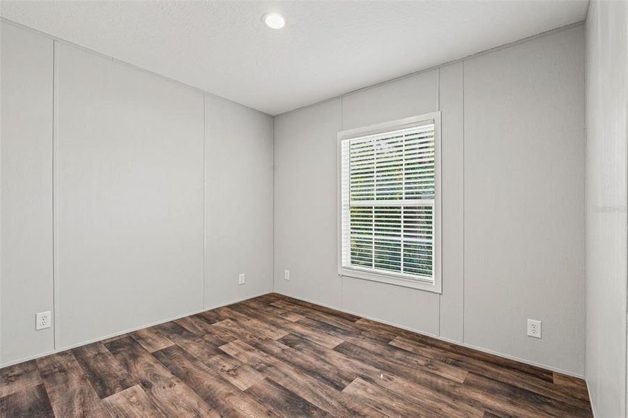 Spacious, unfurnished interior of a new home in , Punta Gorda (Image 17).