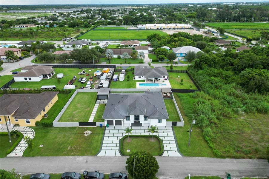 Image 32 of a home in .