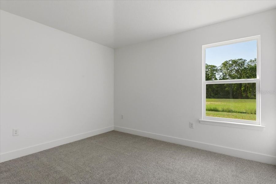 Spacious, unfurnished interior of a new home in Kirkland Farms, Alachua (Image 36).