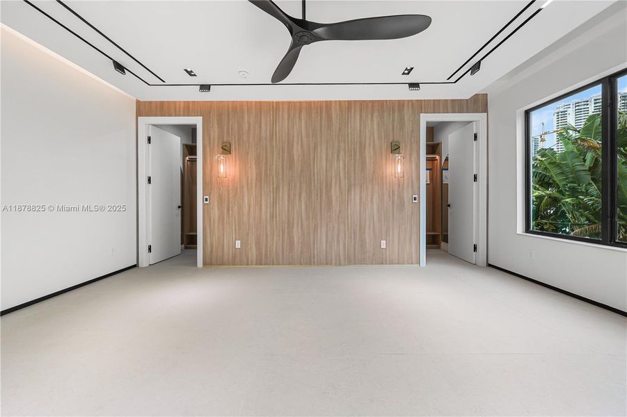 Spacious, unfurnished interior of a new home in , Fort Lauderdale (Image 18).