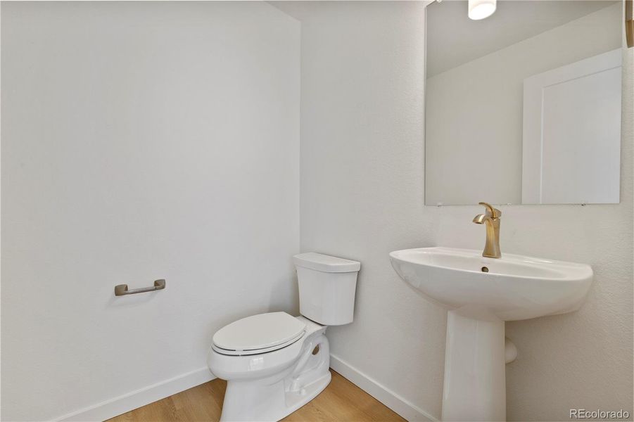 Main level powder room