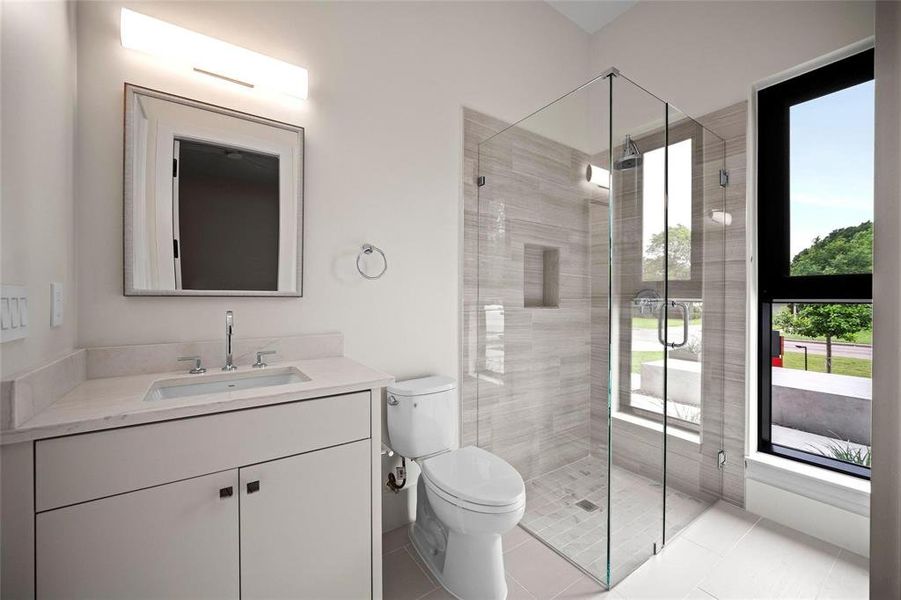 Furnished interior view inside a new home in , Dallas (Image 11).