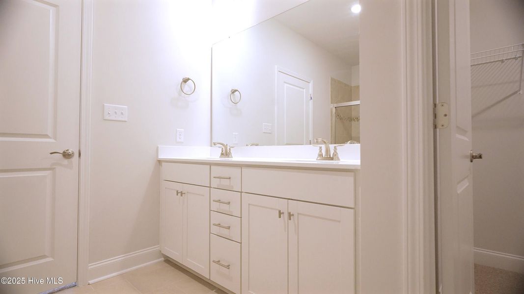 Furnished interior view inside a new home in Palmetto Creek, Bolivia (Image 10). Furnished interior view inside a new home in Palmetto Creek, Bolivia (Image 10).